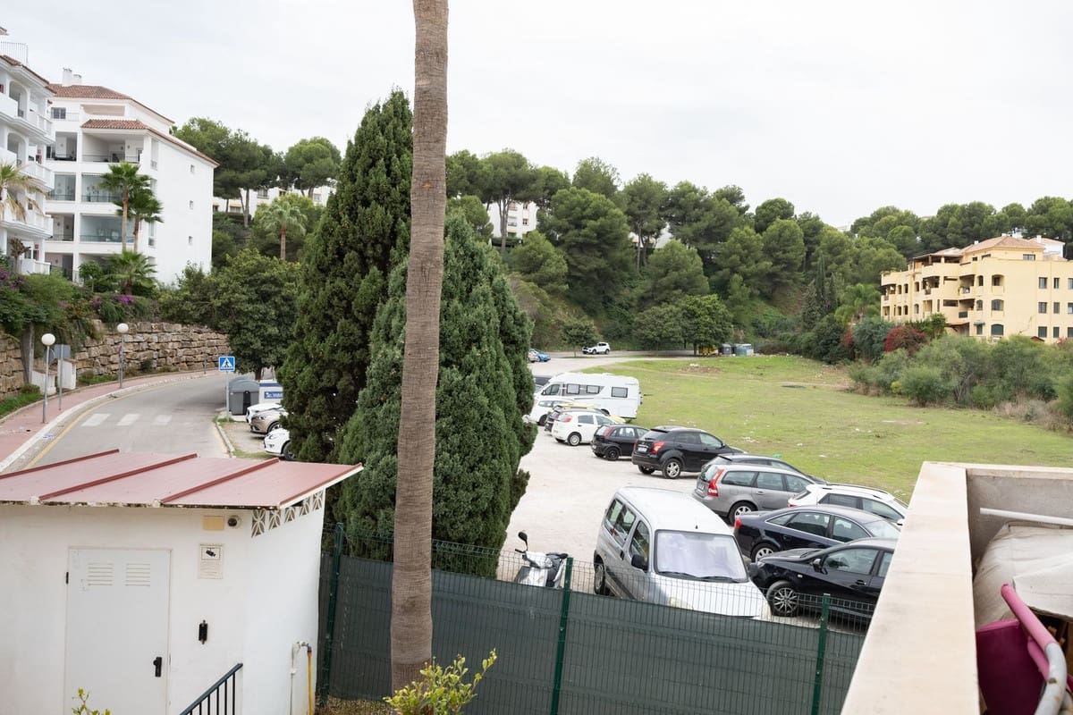 3 slaapkamer Appartement te koop in Riviera del Sol met zwembad garage - € 430.000 (Ref: 9388542)