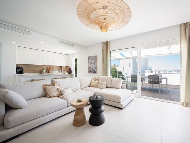 3 bedroom Apartment for sale in Los Monteros, Marbella with pool garage - € 760,000 (Ref: 9399843)