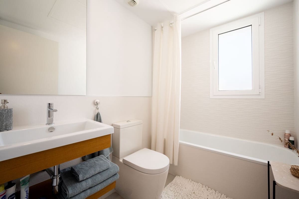 3 soveværelse Lejlighed til salg i Los Monteros med swimmingpool garage - € 760.000 (Ref: 9399843)