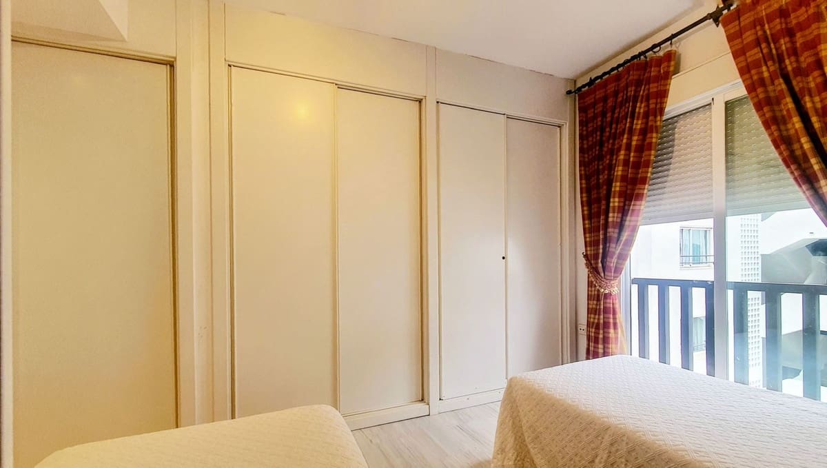 2 chambre Appartement à vendre à Puerto Banus avec piscine garage - 794 000 € (Ref: 9438892)
