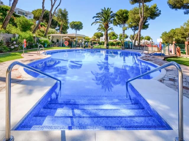 2 Zimmer Apartment zu verkaufen in Miraflores, Málaga Stadt mit Pool Garage - 385.000 € (Ref: 9473468)