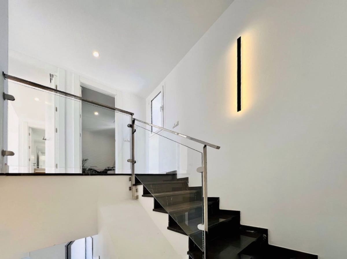 3 Zimmer Penthouse zu verkaufen in Los Monteros mit Pool Garage - 695.000 € (Ref: 9481447)