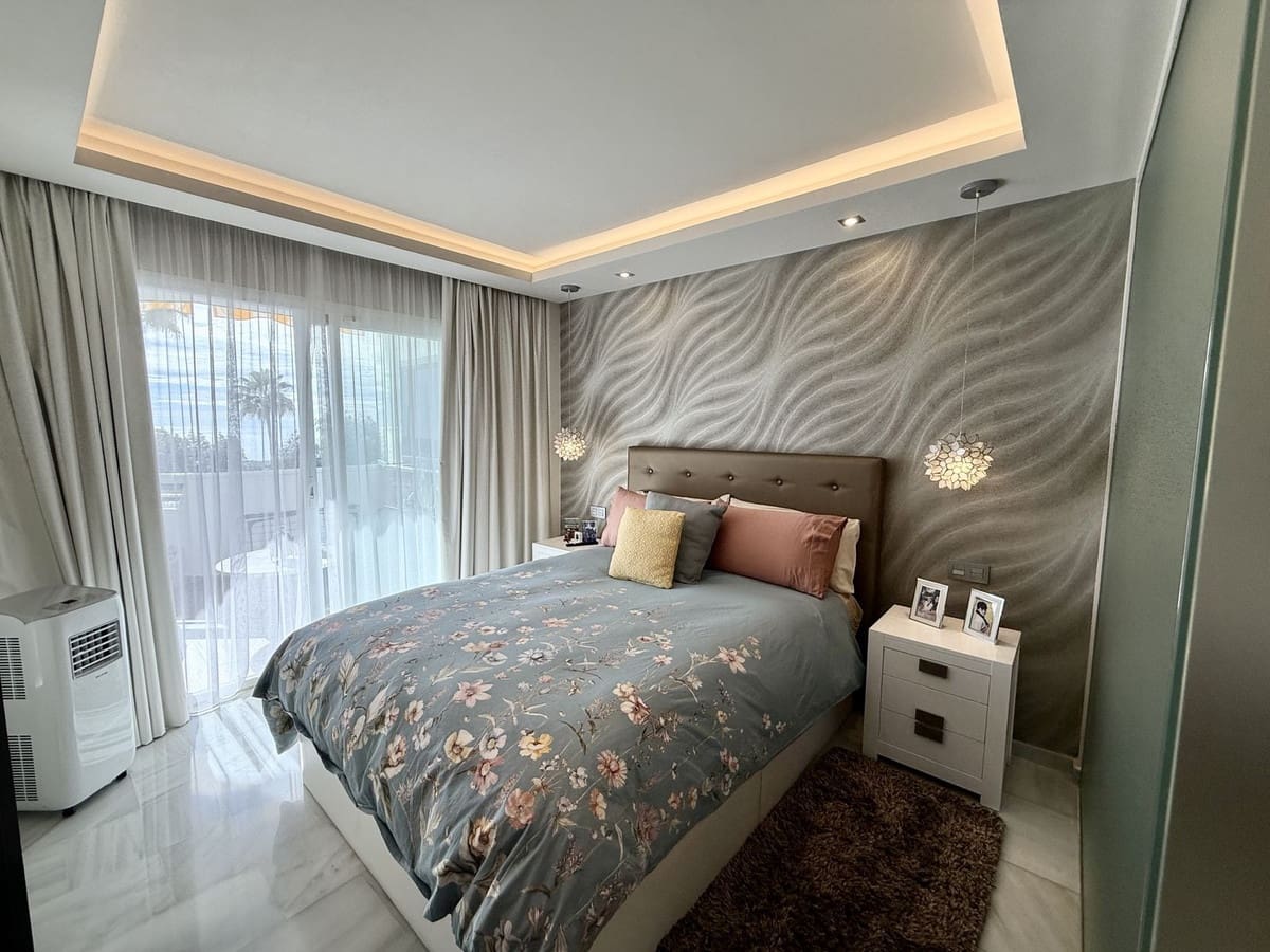 2 sovrum Lägenhet till salu i Mijas Costa med pool garage - 423 000 € (Ref: 9506947)