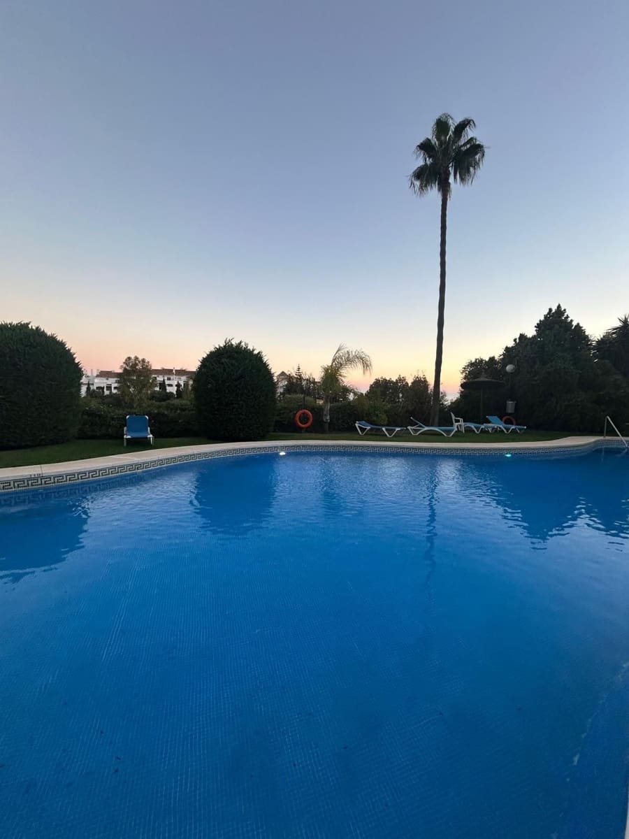 2 bedroom Apartment for sale in Mijas Costa with pool garage - € 423,000 (Ref: 9506947)