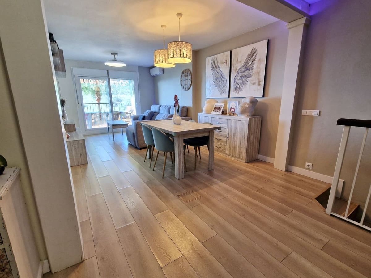 3 bedroom Apartment for sale in Riviera del Sol with pool garage - € 385,000 (Ref: 9535272)