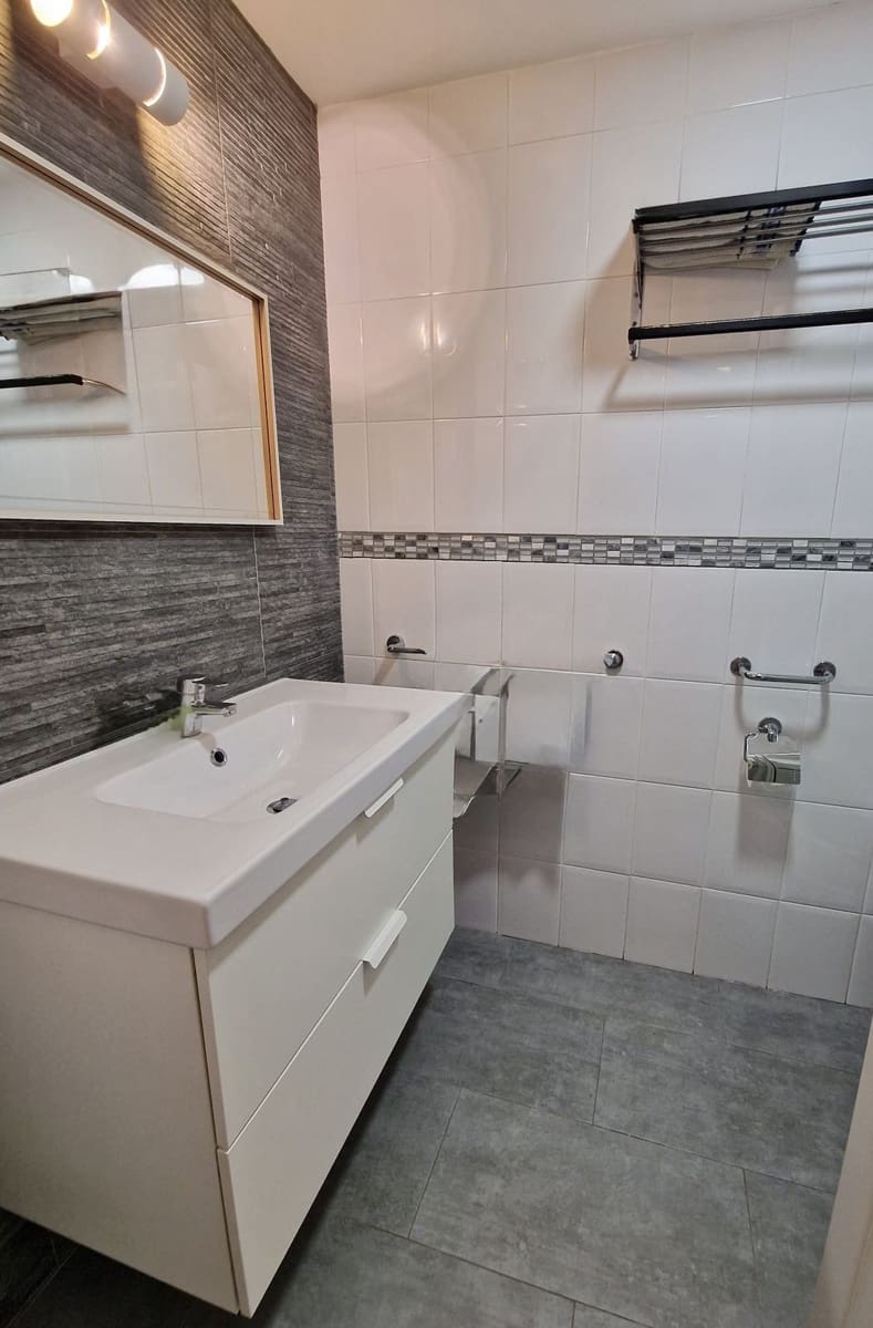 3 bedroom Apartment for sale in Riviera del Sol with pool garage - € 385,000 (Ref: 9535272)