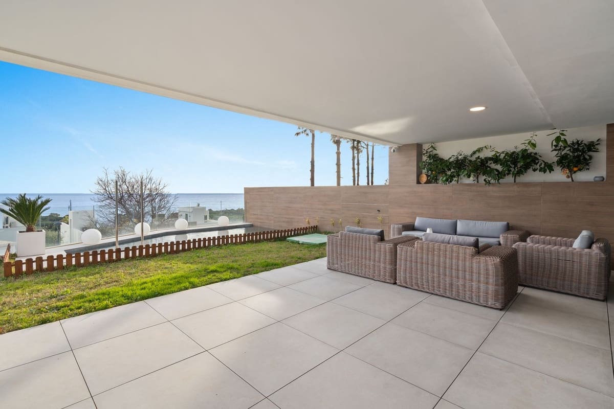 Apartamento de 3 habitaciones en Cabopino en venta con piscina garaje - 1.150.000 € (Ref: 9536471)