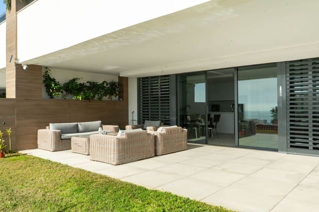 3 chambre Appartement à vendre à Cabopino, Marbella avec piscine garage - 1 150 000 € (Ref: 9536471)