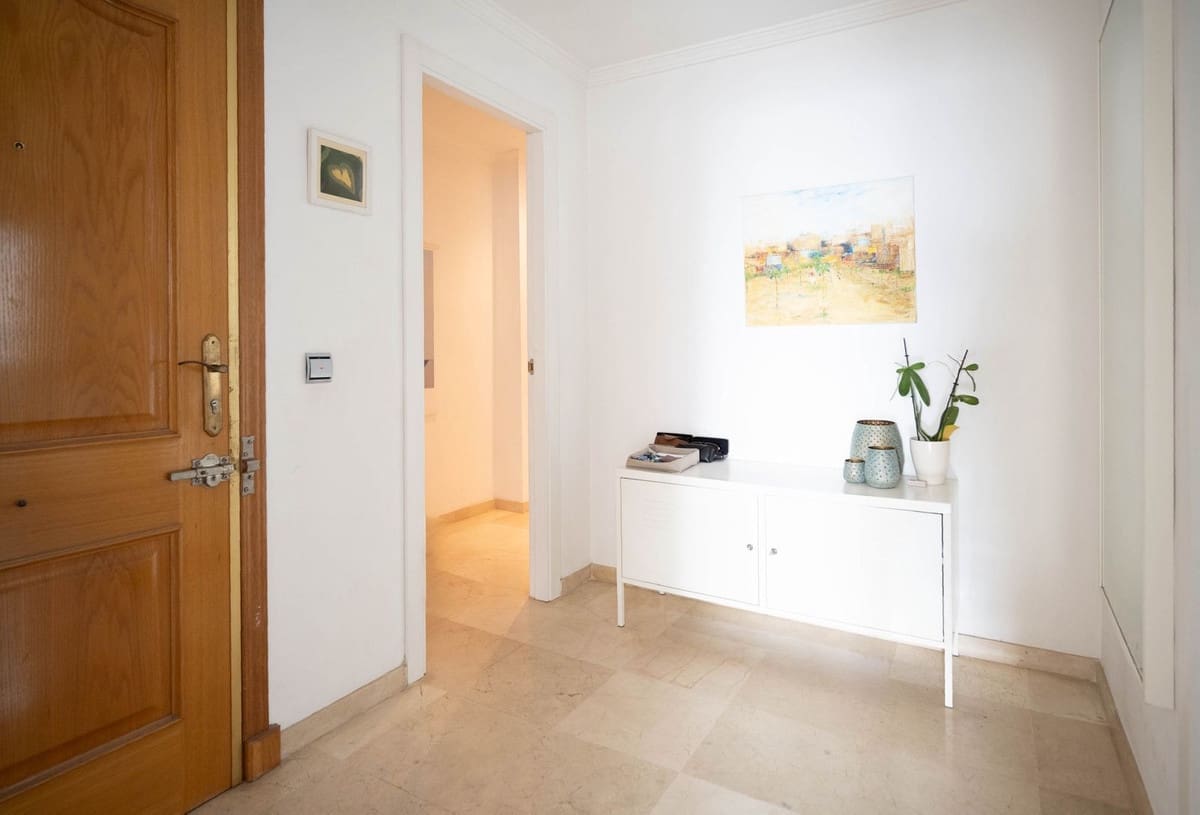 4 chambre Appartement à vendre à Marbella avec garage - 945 000 € (Ref: 9566752)