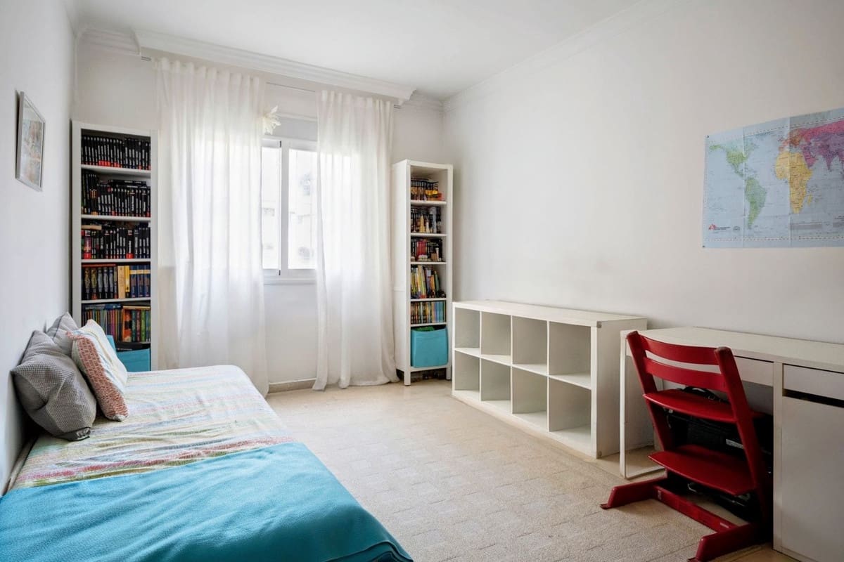 4 chambre Appartement à vendre à Marbella avec garage - 945 000 € (Ref: 9566752)