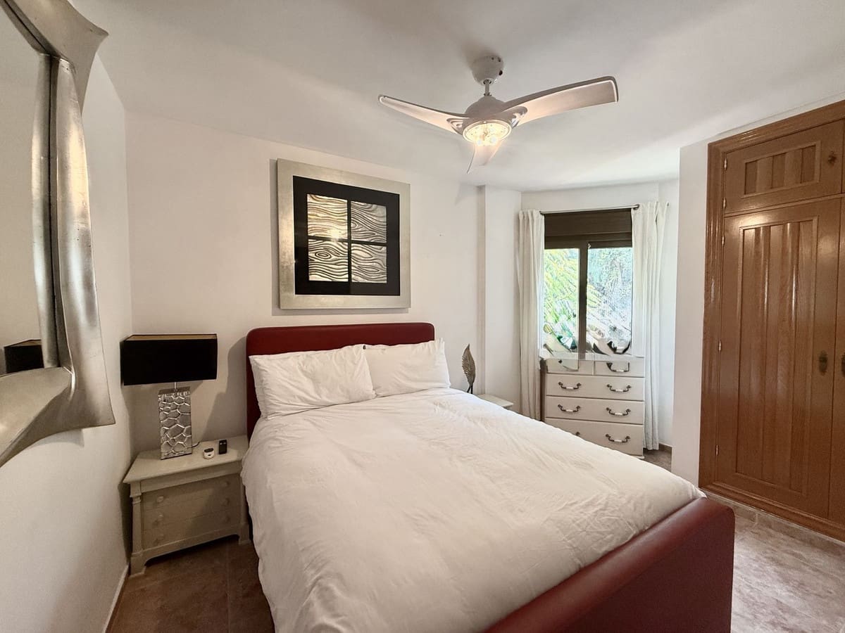 3 Zimmer Villa zu verkaufen in Riviera del Sol mit Pool Garage - 595.000 € (Ref: 9585027)
