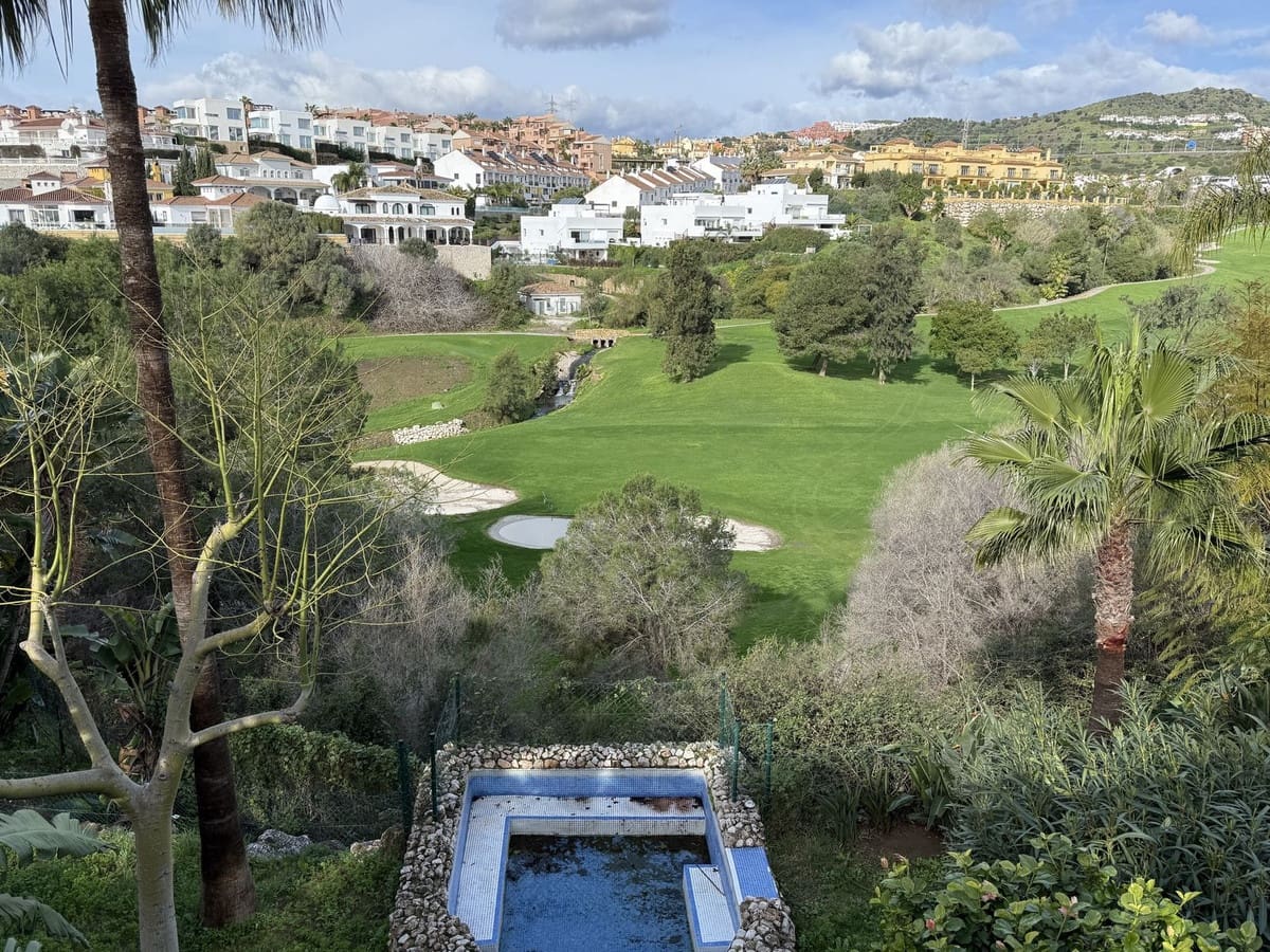 3 Zimmer Villa zu verkaufen in Riviera del Sol mit Pool Garage - 595.000 € (Ref: 9585027)