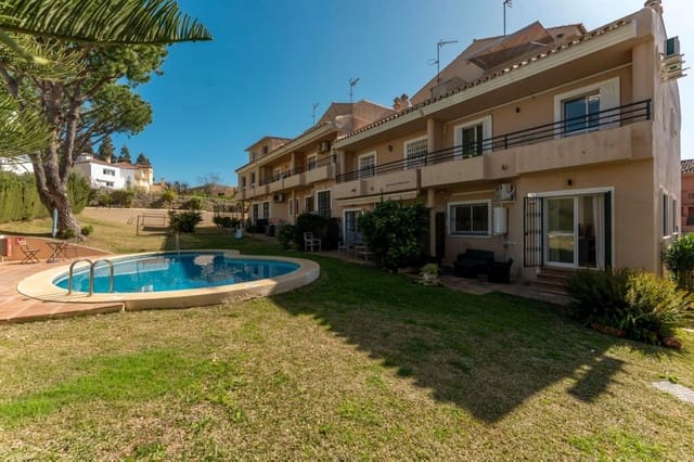3 slaapkamer Halfvrijstaande villa te koop in Artola, Marbella met zwembad - € 695.000 (Ref: 9657908)