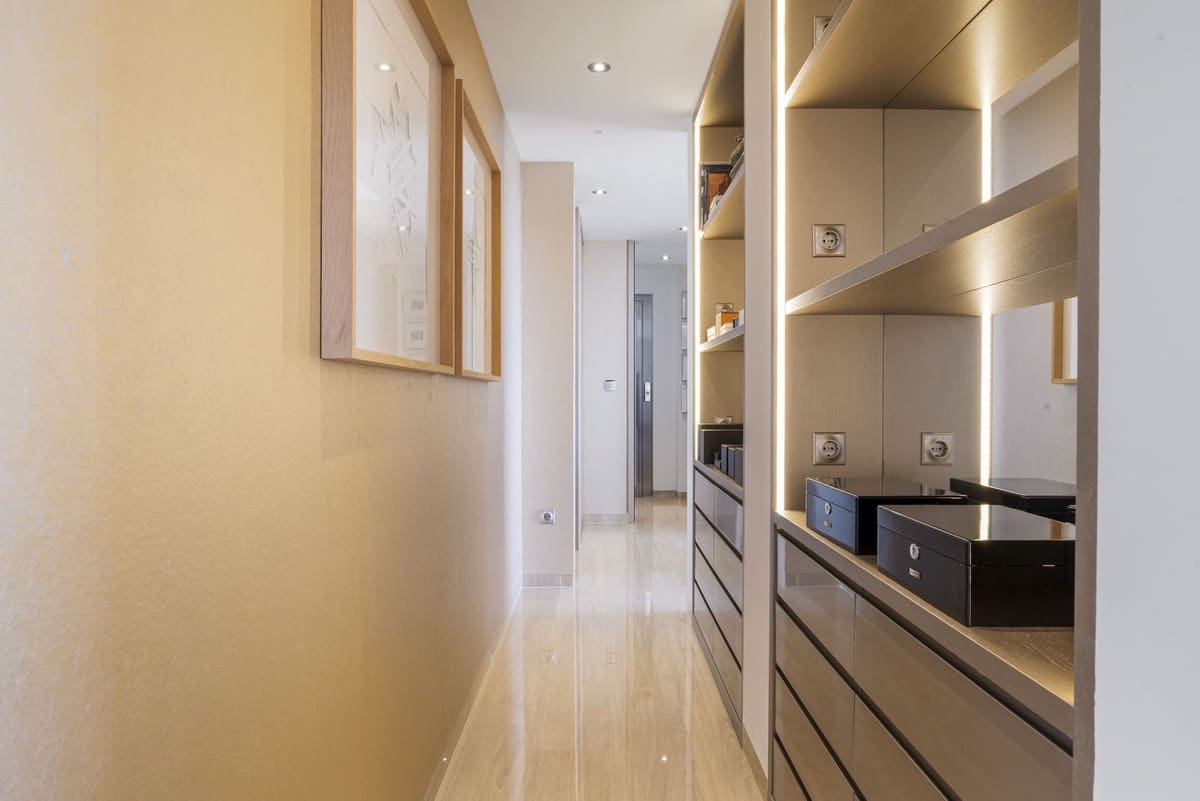 4 chambre Appartement à vendre à Benahavis avec piscine garage - 2 650 000 € (Ref: 9665937)