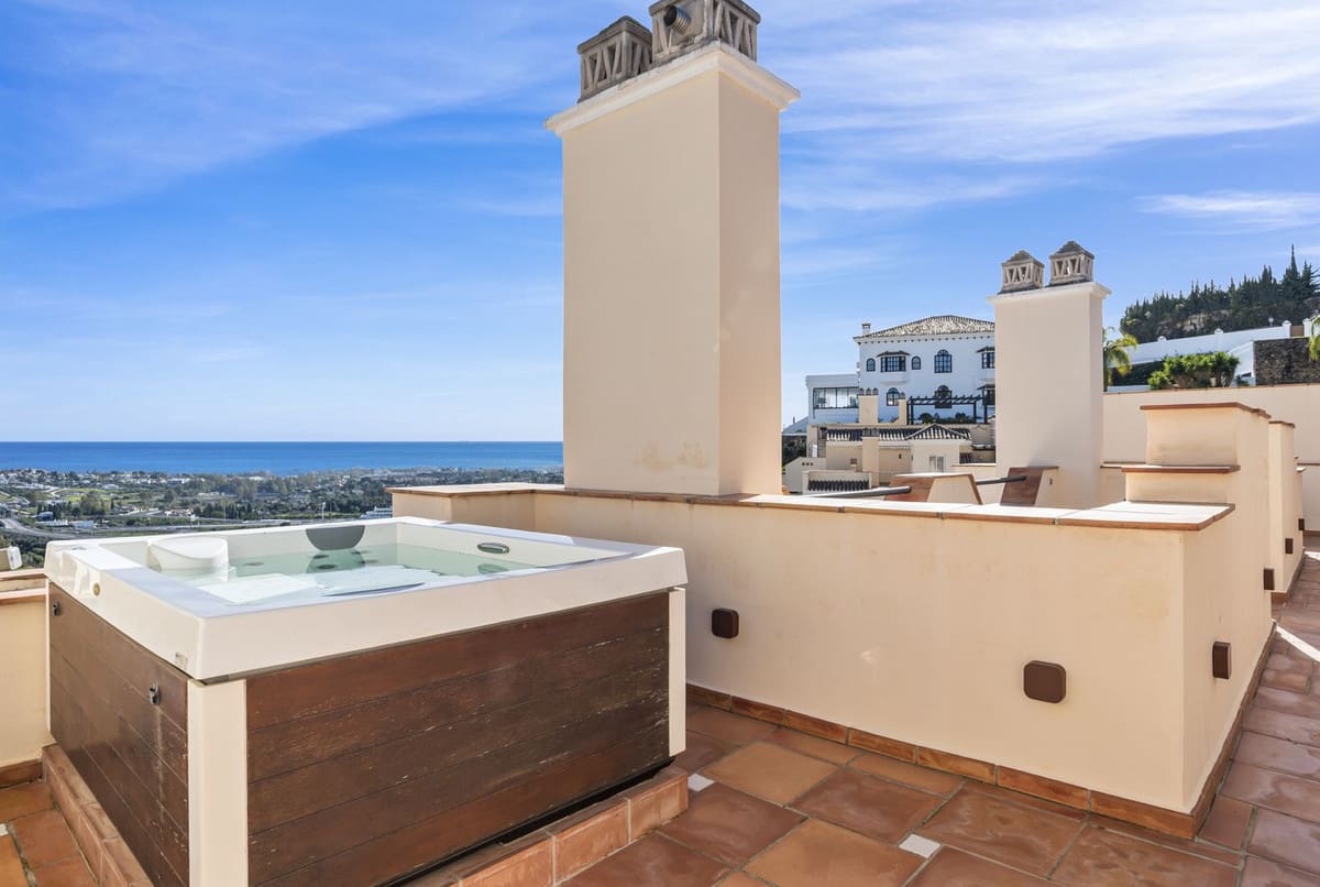 4 chambre Appartement à vendre à Benahavis avec piscine garage - 2 650 000 € (Ref: 9665937)