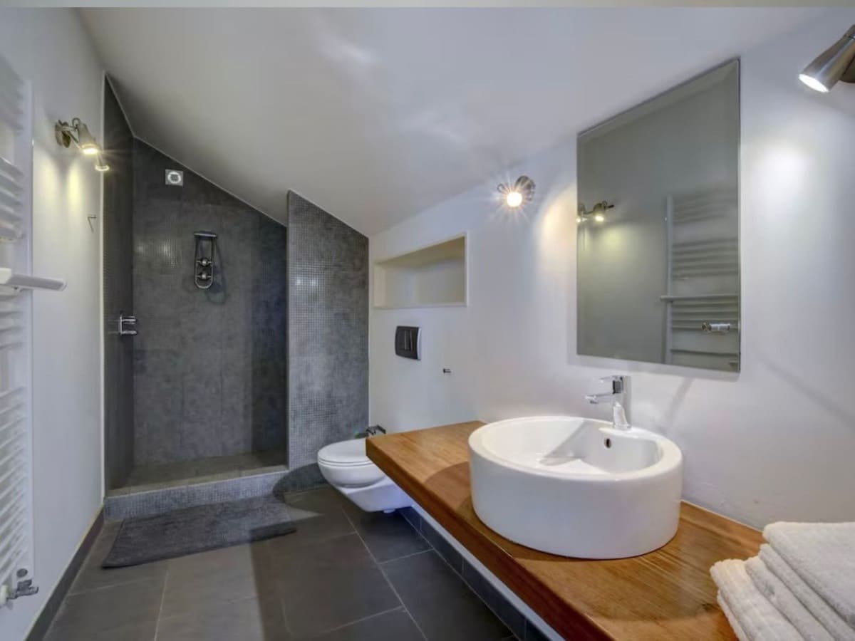 Chalet de 6 habitaciones en Manilva en venta con piscina garaje - 2.500.000 € (Ref: 9677908)