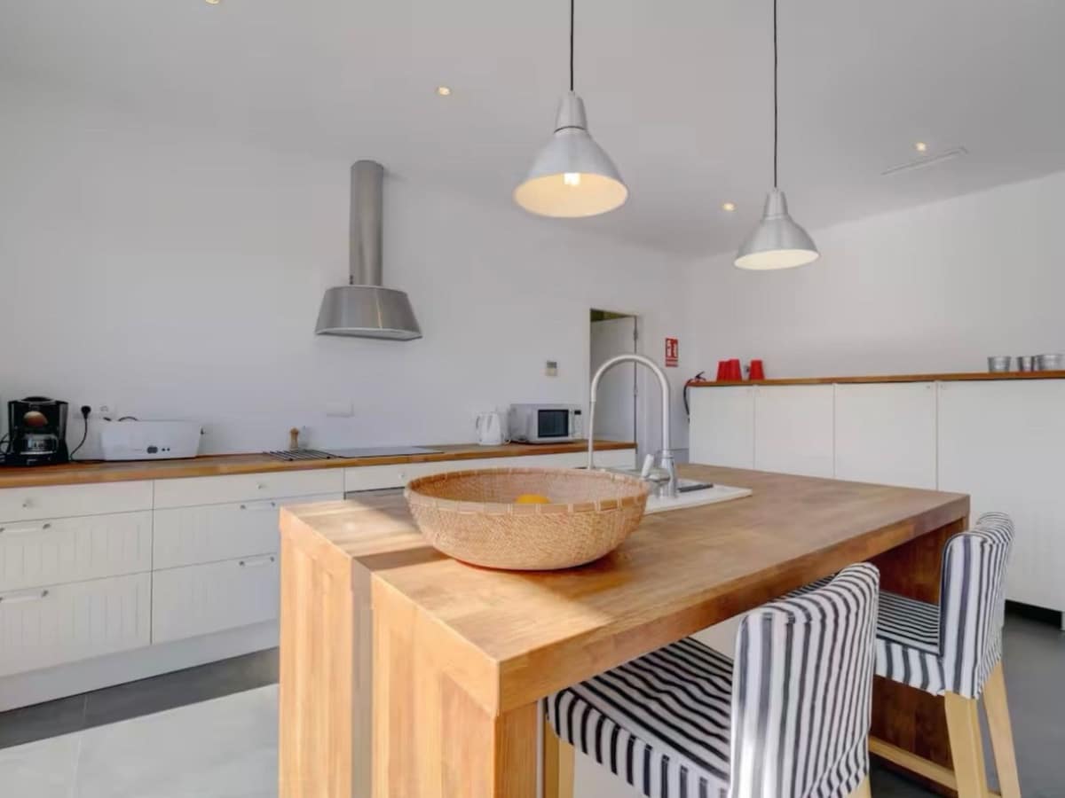 Chalet de 6 habitaciones en Manilva en venta con piscina garaje - 2.500.000 € (Ref: 9677908)