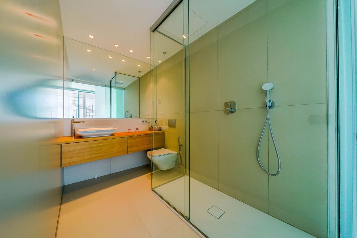 Apartamento de 2 habitaciones en Fuengirola en venta con piscina garaje - 775.000 € (Ref: 9706048)