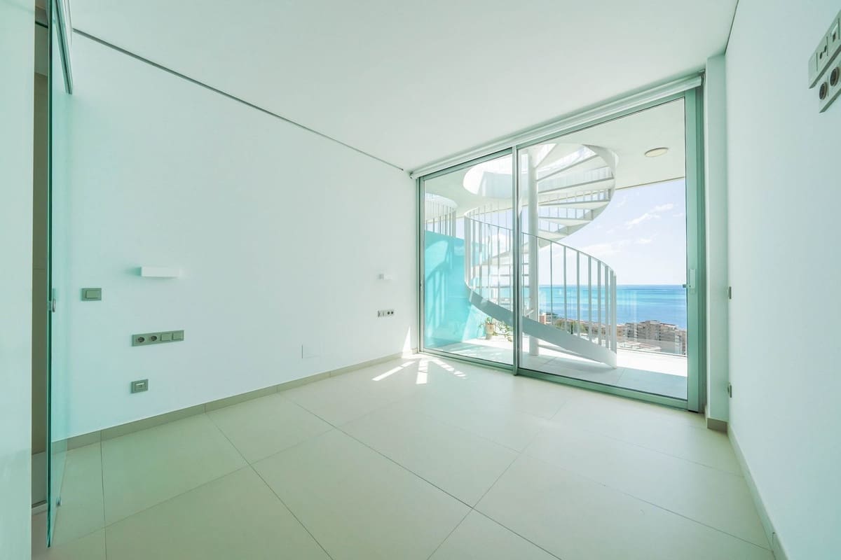 2 sovrum Lägenhet till salu i Fuengirola med pool garage - 775 000 € (Ref: 9706048)