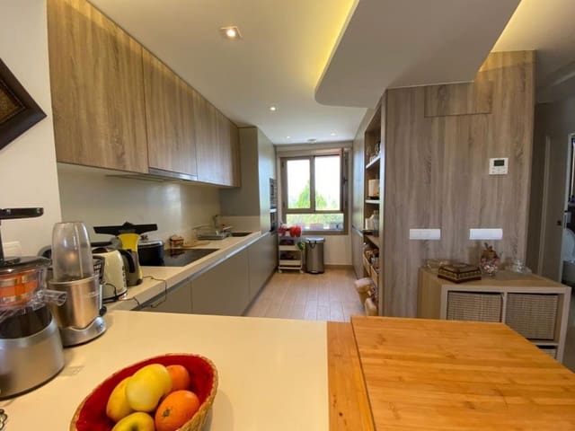3 soveværelse Byhus til leje i Mijas med swimmingpool garage - € 3.300 (Ref: 9730712)
