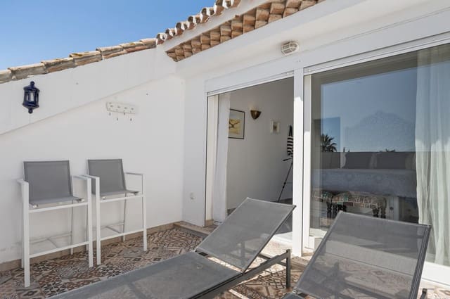3 camera da letto Casa in vendita in Estepona con piscina - 619.000 € (Rif: 9736170)