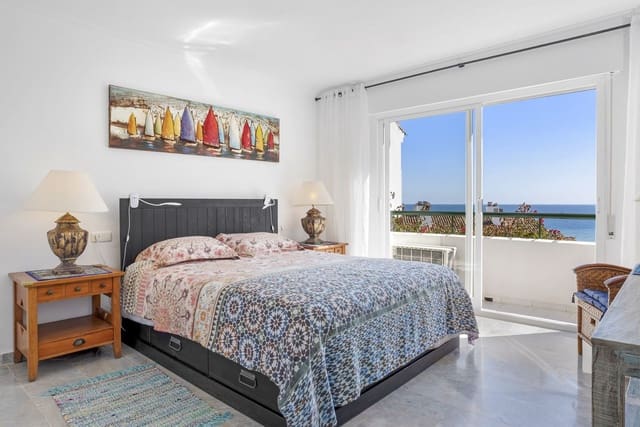 3 camera da letto Casa in vendita in Estepona con piscina - 619.000 € (Rif: 9736170)