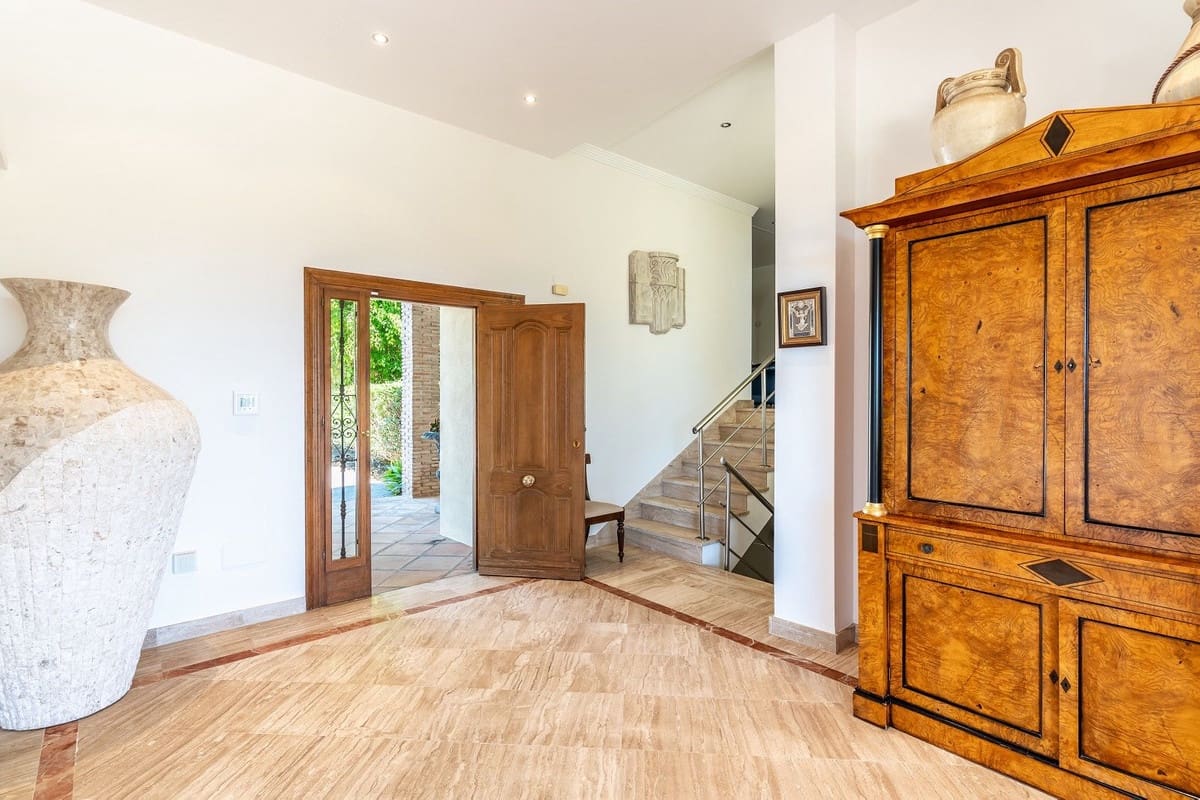 Chalet de 5 habitaciones en Benahavís en venta con piscina garaje - 4.499.000 € (Ref: 9782153)