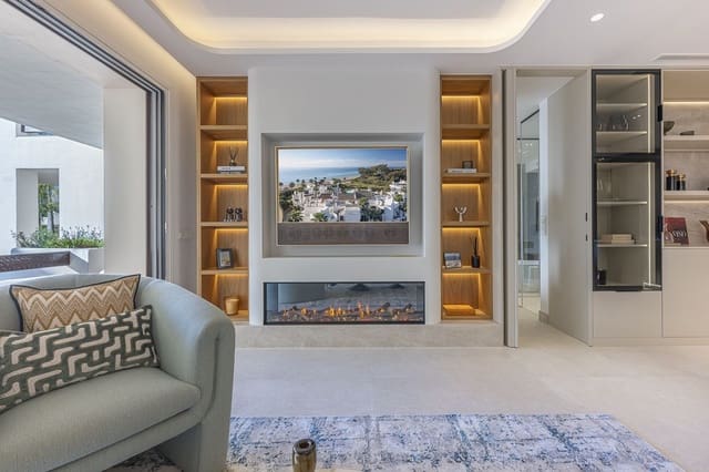 3 chambre Appartement à vendre à Estepona avec piscine garage - 1 895 000 € (Ref: 9787976)