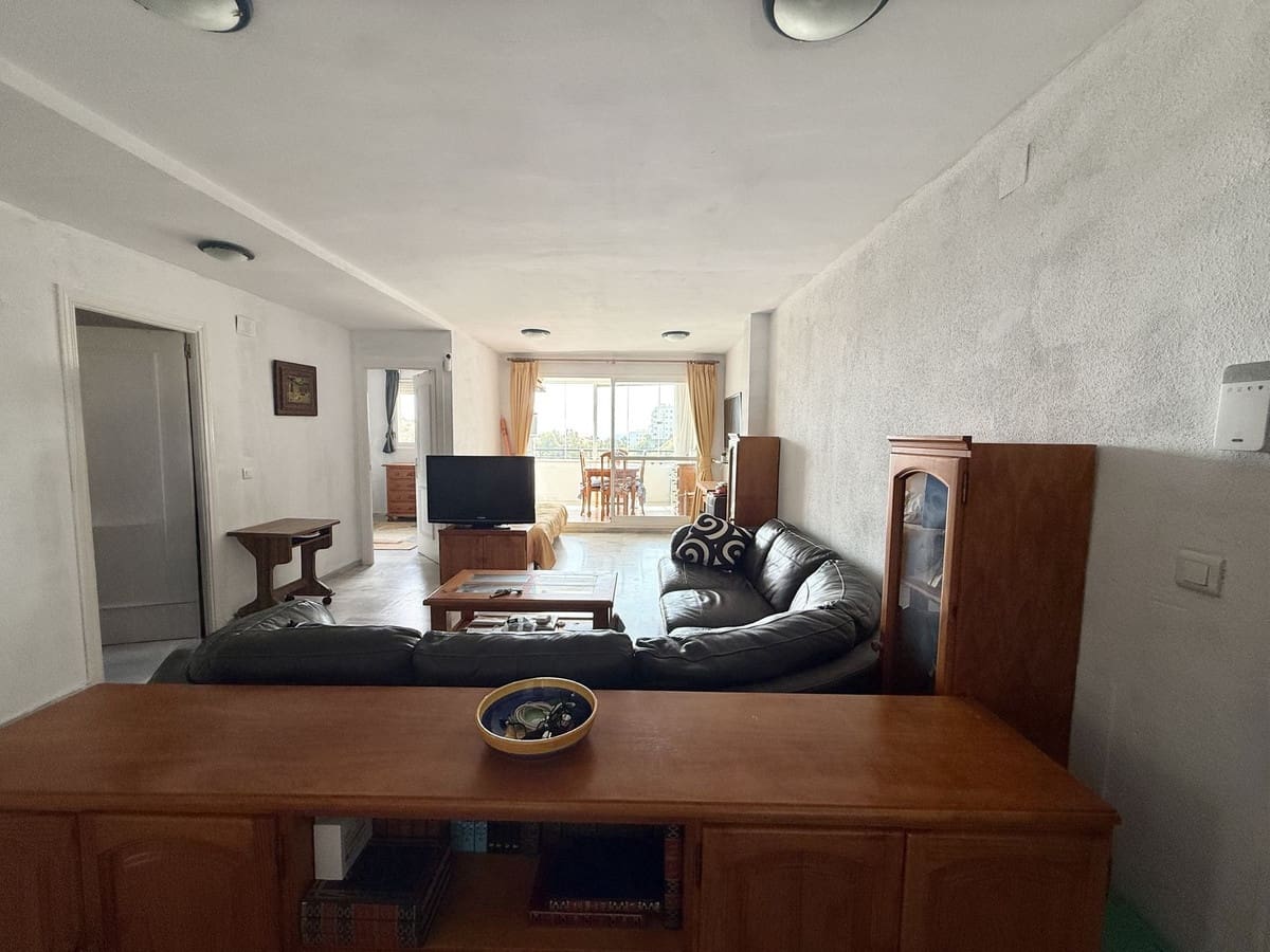 3 soverom Leilighet til salgs i Riviera del Sol med svømmebasseng - € 299 995 (Ref: 9821593)