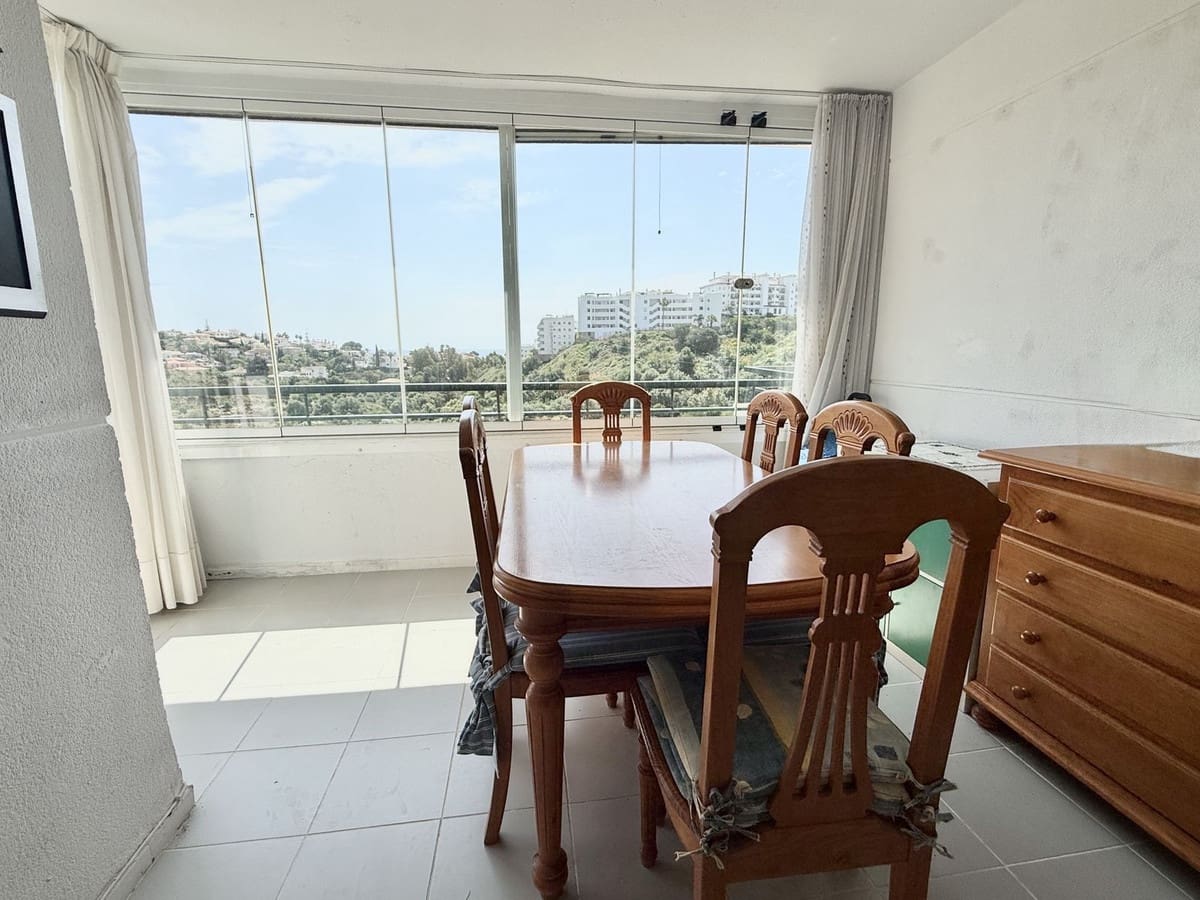 3 soverom Leilighet til salgs i Riviera del Sol med svømmebasseng - € 299 995 (Ref: 9821593)