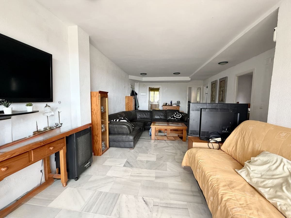 3 soverom Leilighet til salgs i Riviera del Sol med svømmebasseng - € 299 995 (Ref: 9821593)