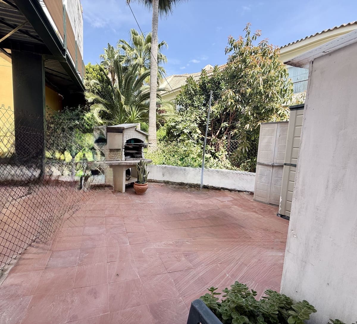 3 soverom Leilighet til salgs i Riviera del Sol med svømmebasseng - € 299 995 (Ref: 9821593)