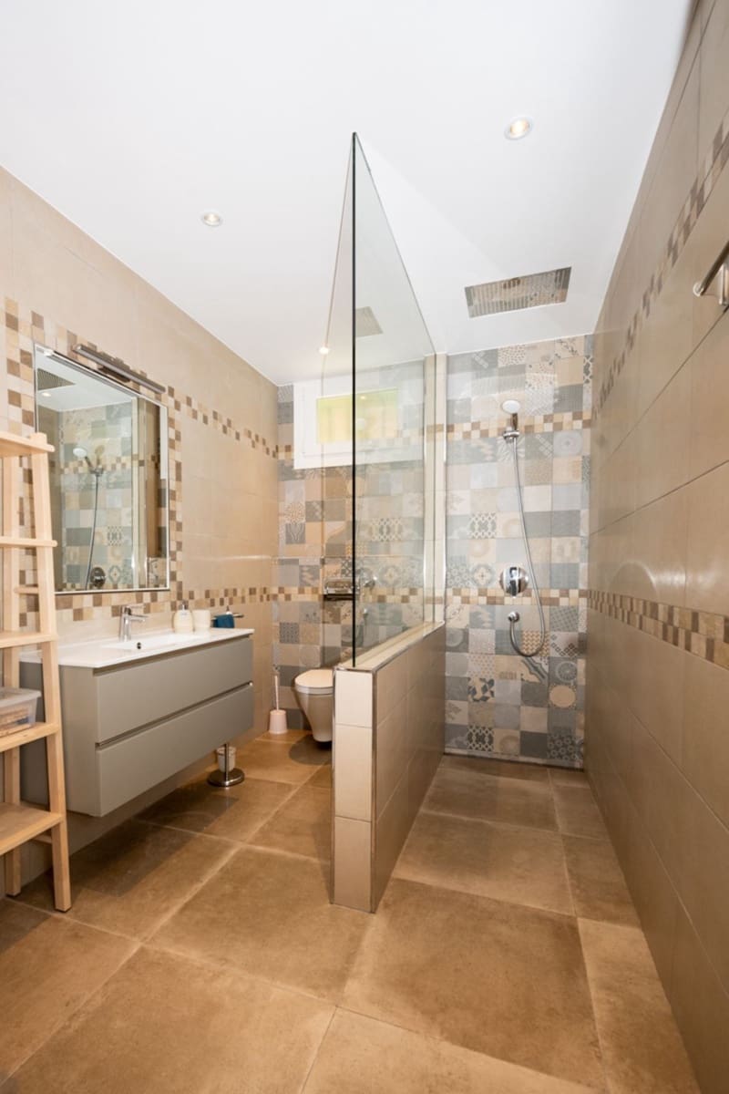 4 bedroom Villa for sale in Elviria with garage - € 850,000 (Ref: 9838292)