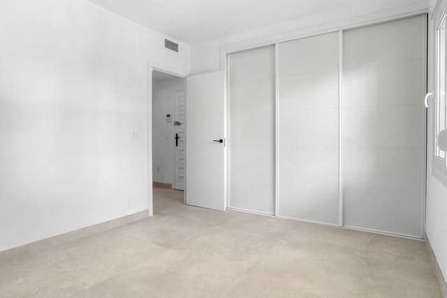 3 camera da letto Appartamento in vendita in Nueva Andalucia, Marbella con piscina garage - 895.000 € (Rif: 9851294)