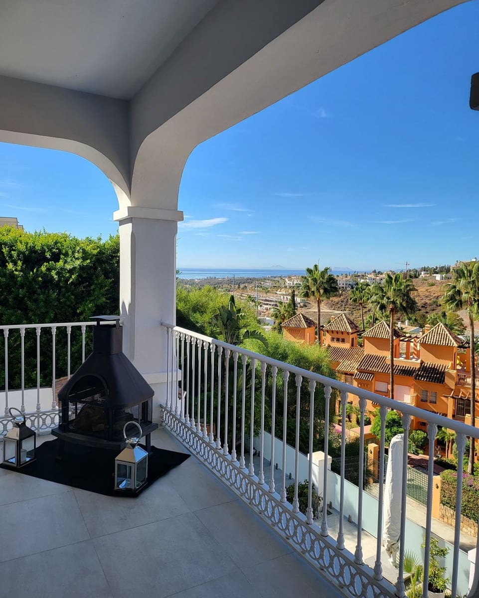 5 sypialnia Willa na sprzedaż w Benahavis - 2 490 000 € (Ref: 9968859)