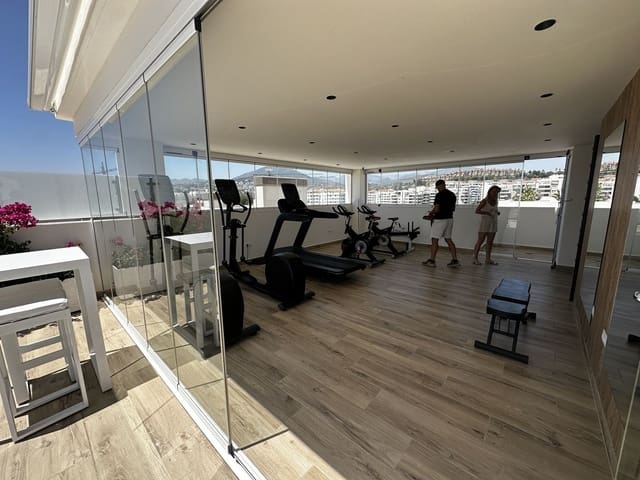 Apartamento de 3 habitaciones en Nueva Andalucia, Marbella en venta con piscina garaje - 515.000 € (Ref: 9969028)