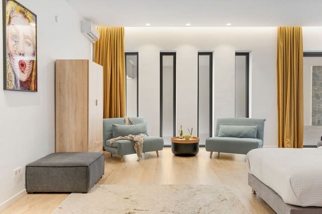 6 soverom Villa til salgs i Benahavís med svømmebasseng garasje - € 8 395 000 (Ref: 9969082)