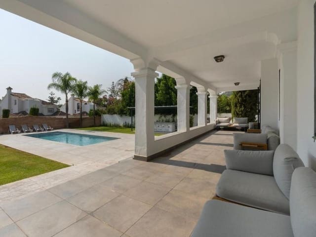 6 soveværelse Villa til salg i Nueva Andalucia, Marbella med swimmingpool - € 4.637.000 (Ref: 9983775)