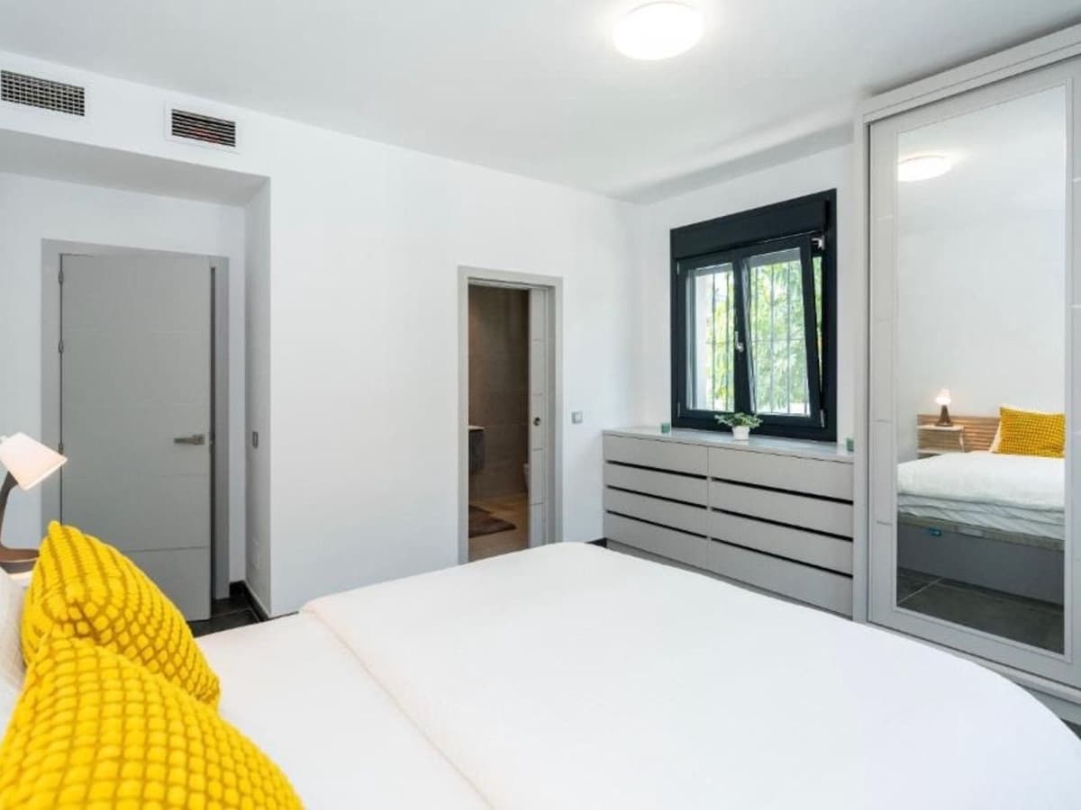 6 chambre Villa/Maison à vendre à Nueva Andalucia avec piscine - 4 637 000 € (Ref: 9983775)
