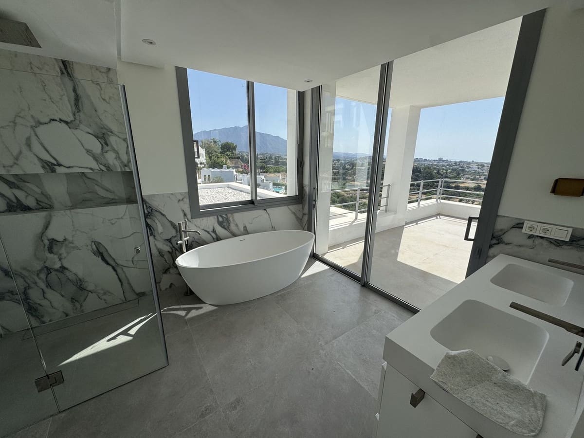 5 sovrum Villa till salu i Benahavis med pool garage - 5 200 000 € (Ref: 9995359)