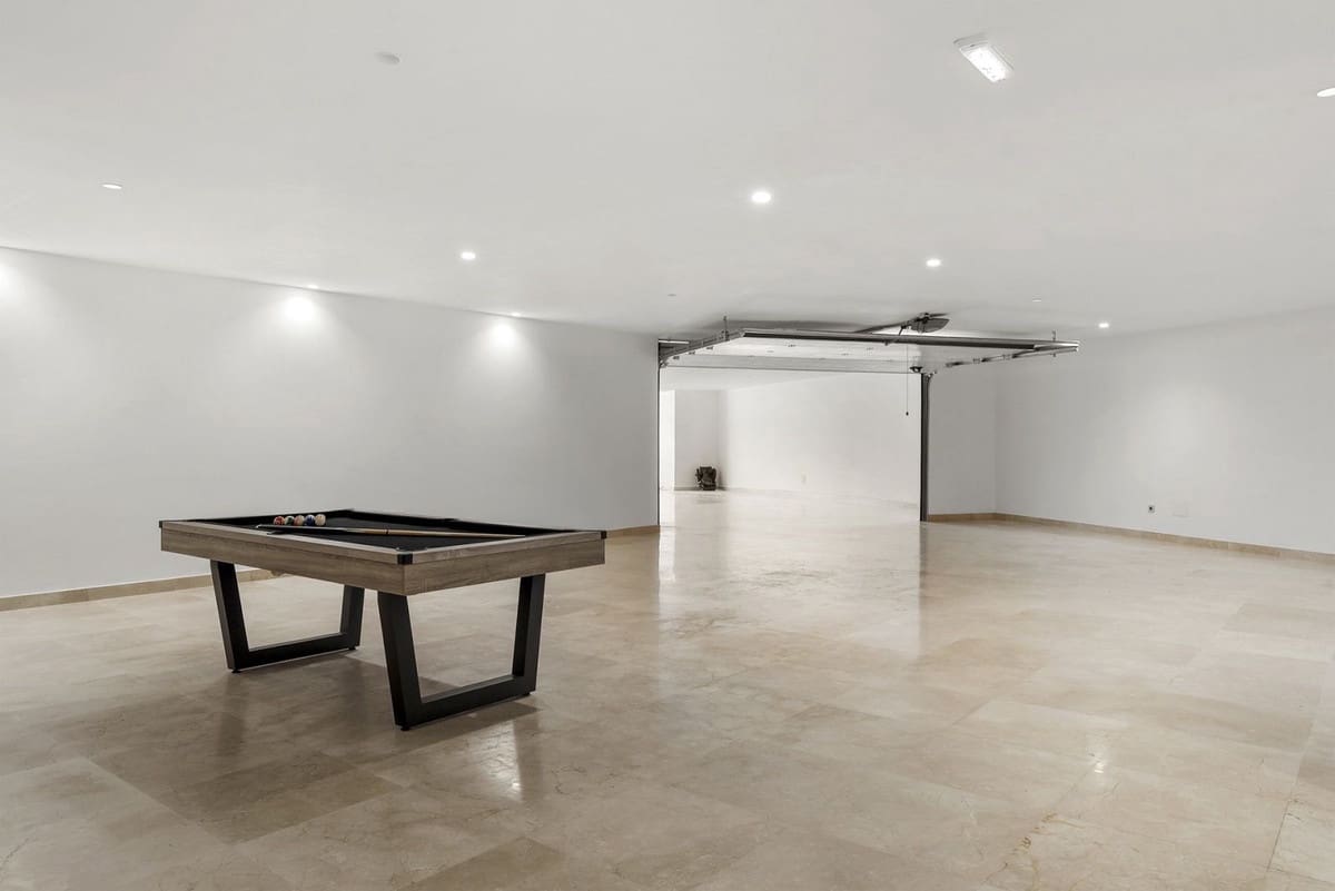 5 soverom Villa til salgs i Benahavis med svømmebasseng garasje - € 3 950 000 (Ref: 9995360)