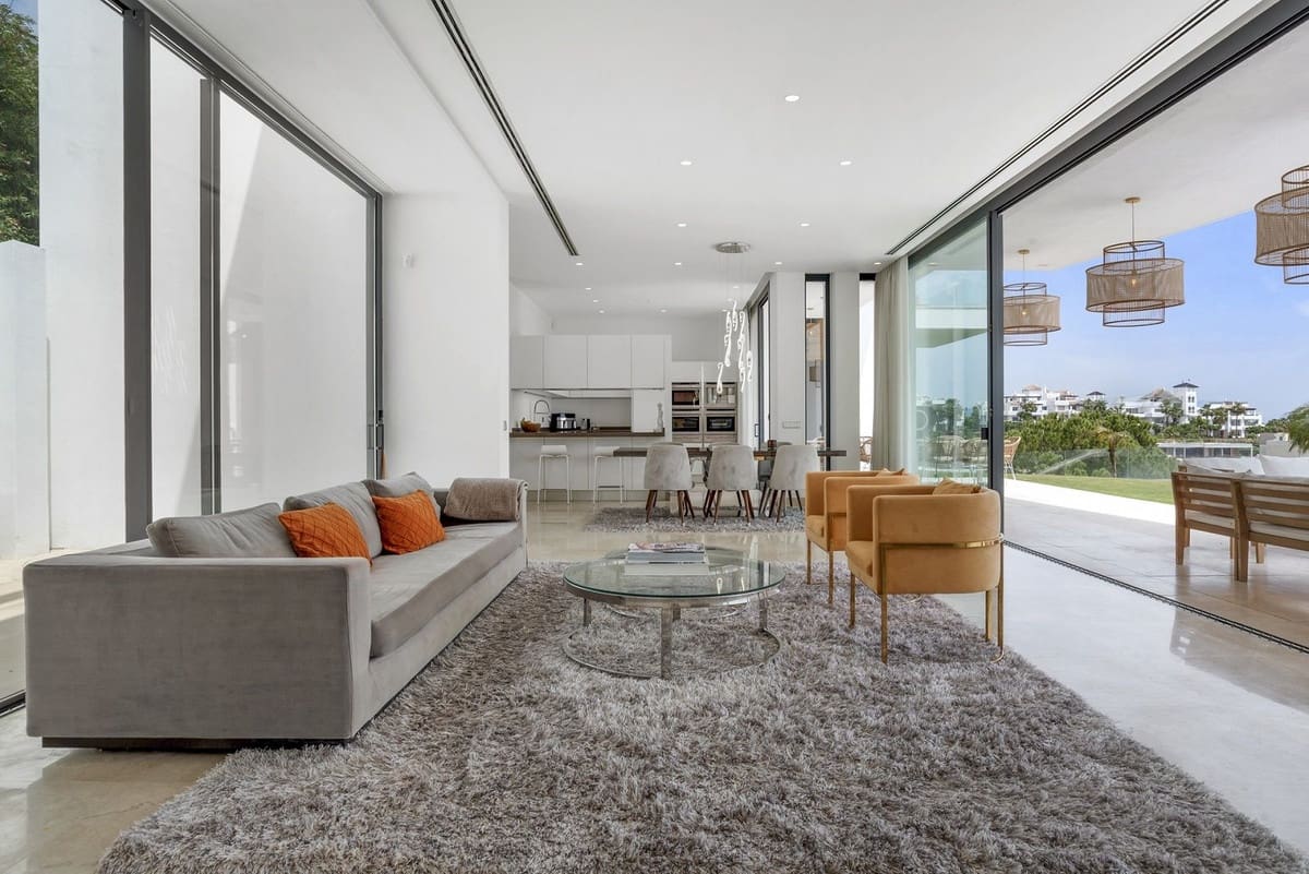 5 soverom Villa til salgs i Benahavis med svømmebasseng garasje - € 3 950 000 (Ref: 9995360)