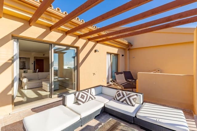 2 bedroom Penthouse for sale in Benahavís with pool garage - € 630,000 (Ref: 9995361)