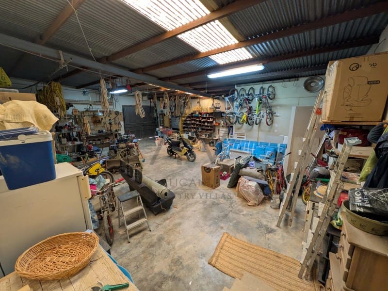 7 Zimmer Villa zu verkaufen in Novelda mit Pool Garage - 529.000 € (Ref: 10008866)