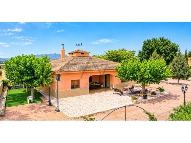 7 Zimmer Villa zu verkaufen in Novelda mit Pool Garage - 489.900 € (Ref: 10008866)