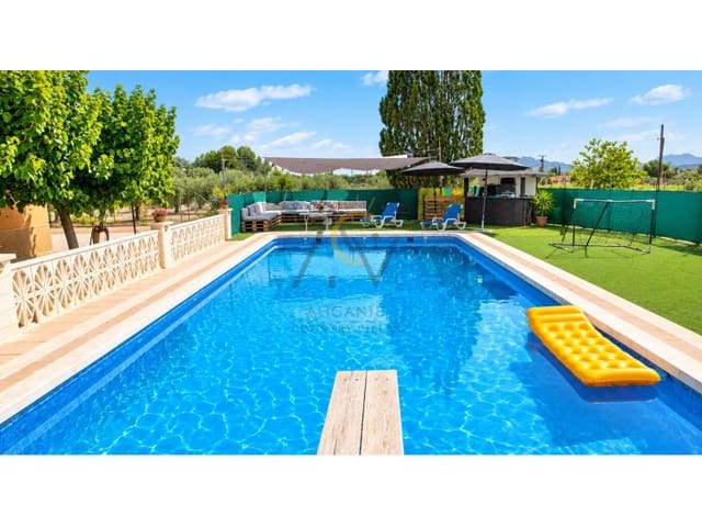 7 Zimmer Villa zu verkaufen in Novelda mit Pool Garage - 489.900 € (Ref: 10008866)