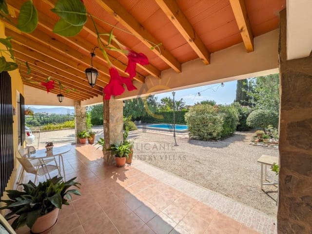 4 slaapkamer Villa te koop in Novelda met zwembad - € 279.995 (Ref: 10064070)
