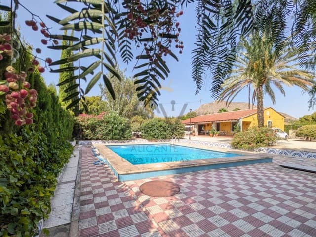 4 slaapkamer Villa te koop in Novelda met zwembad - € 279.995 (Ref: 10064070)