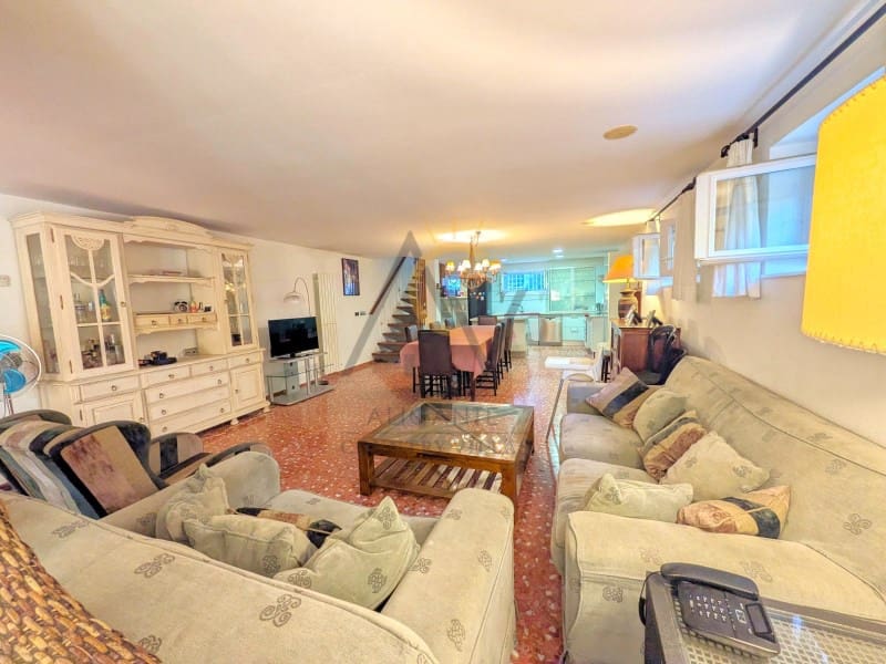 4 soveværelse Villa til salg i Petrel / Petrer med swimmingpool - € 520.000 (Ref: 10064071)
