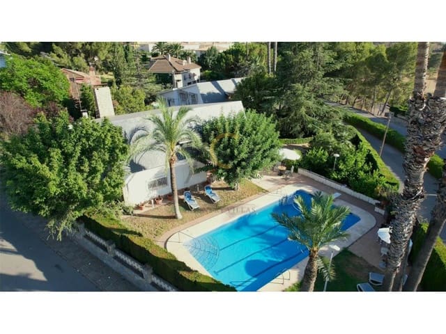 4 soveværelse Villa til salg i Petrel / Petrer med swimmingpool - € 520.000 (Ref: 10064071)